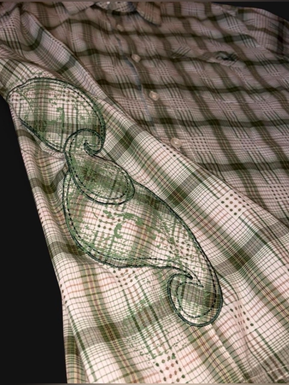 O’Neill Y2K Plaid Paisley Appliqué Short Sleeve Button Up Shirt Mens L